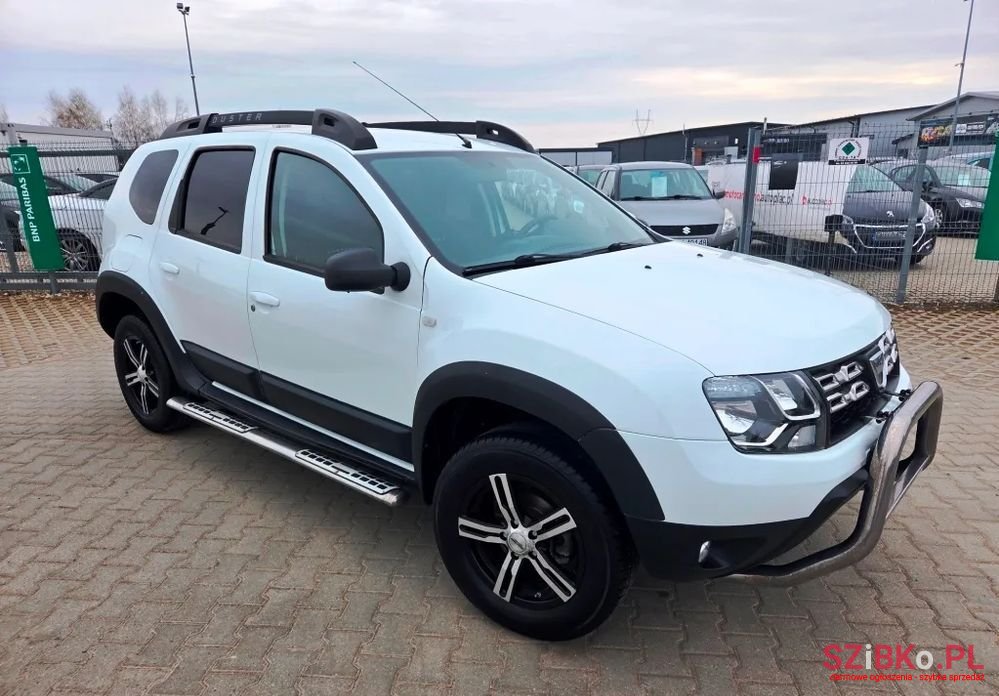 2015' Dacia Duster photo #3