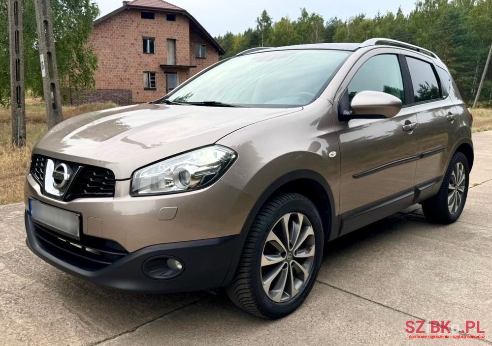 2010' Nissan Qashqai 1.6 Tekna photo #1