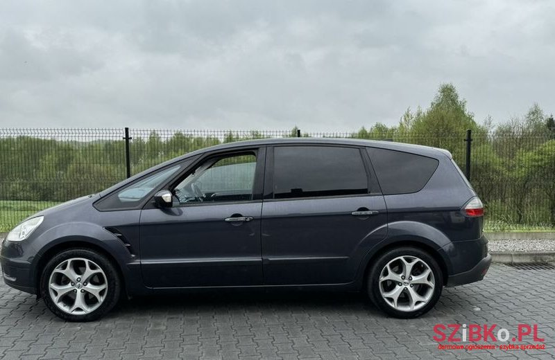2010' Ford S-Max photo #5