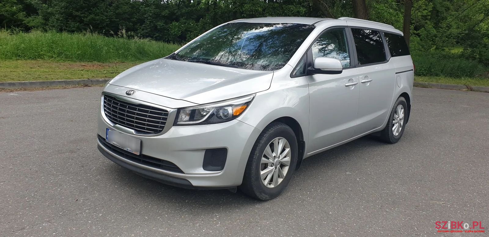 2015' Kia Sedona photo #2