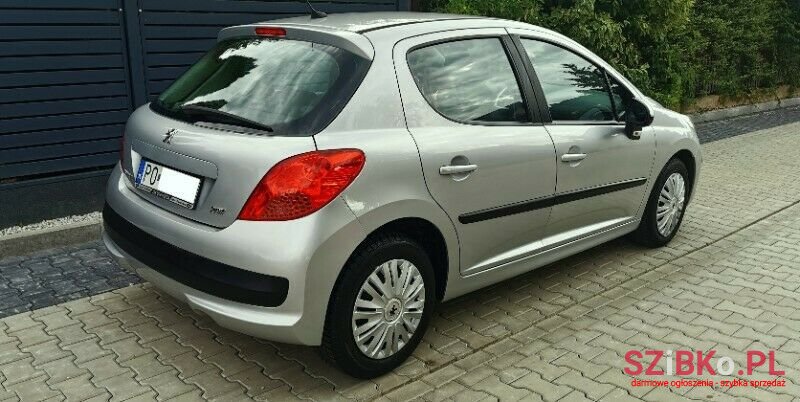 2006' Peugeot 207 photo #4