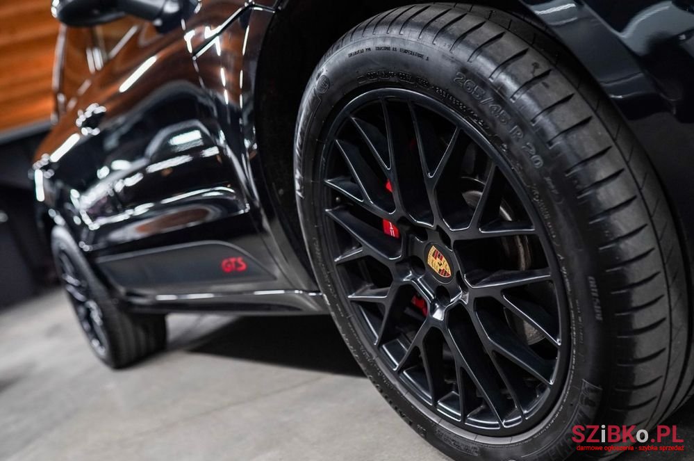 2020' Porsche Macan Gts photo #1