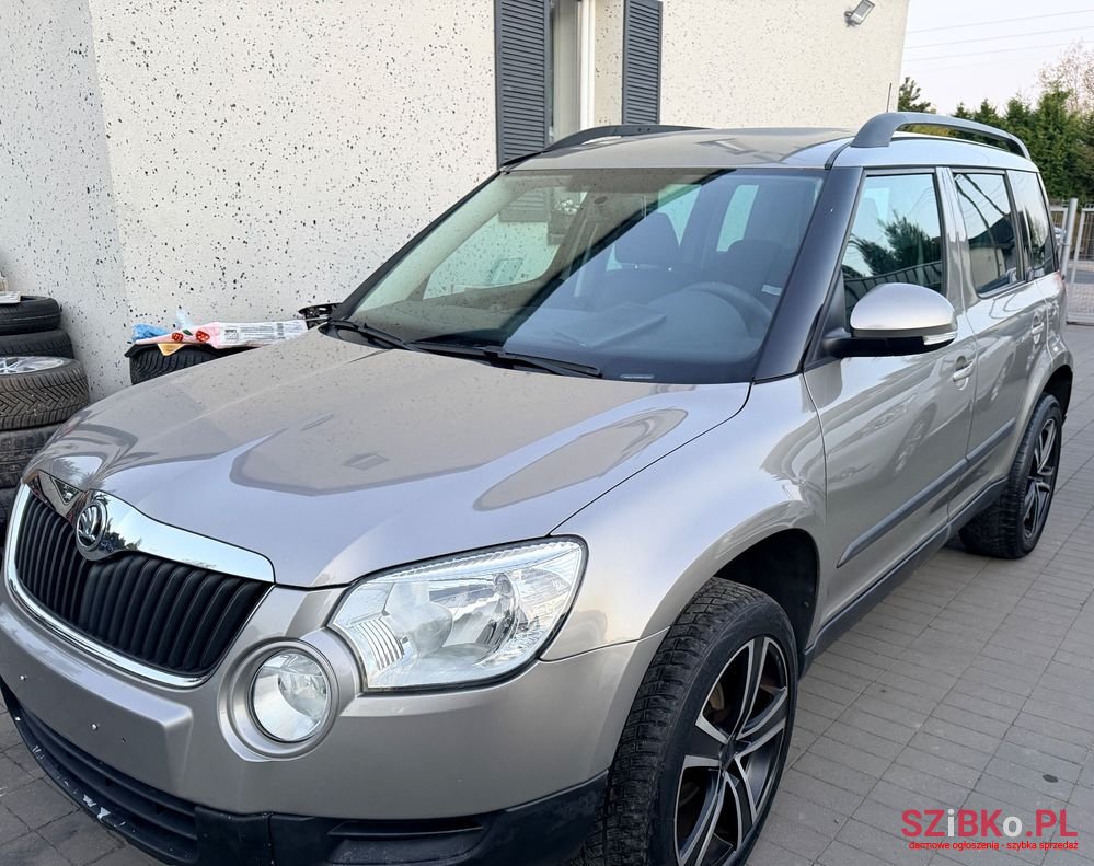 2011' Skoda Yeti 1.2 Tsi Cool Edition photo #4