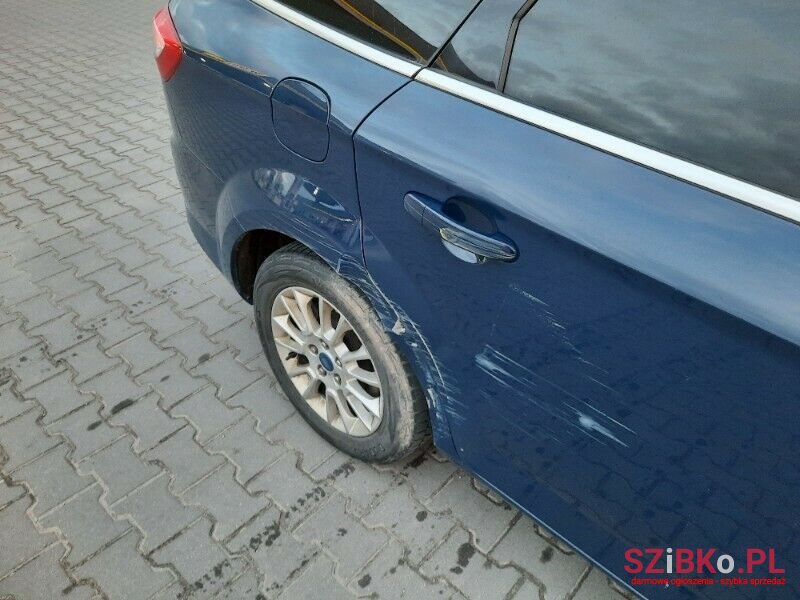 2013' Ford Mondeo photo #3