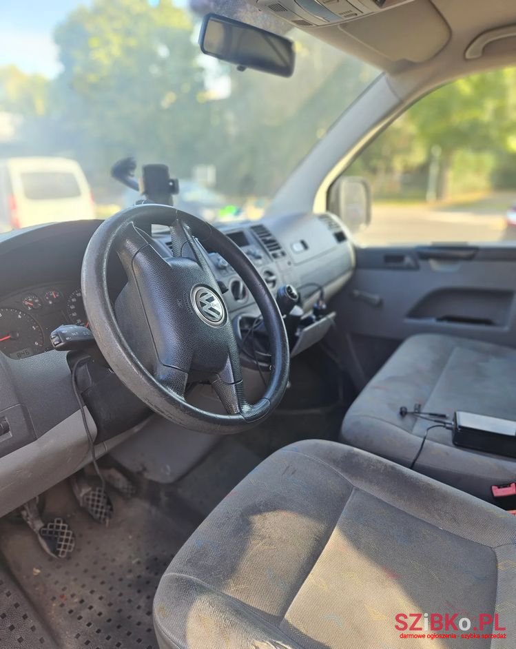 2007' Volkswagen Transporter L1H1 photo #2