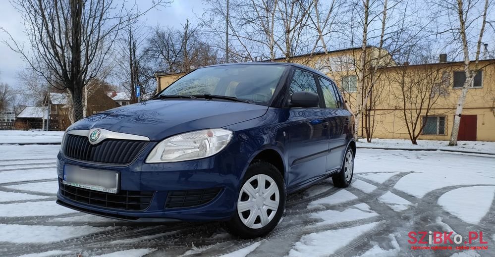 2010' Skoda Fabia 1.2 Htp photo #1