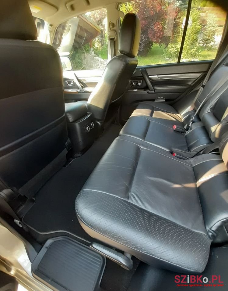 2006' Mitsubishi Pajero 3.2 Did photo #5