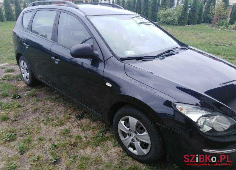 2009' Hyundai I30 photo #1