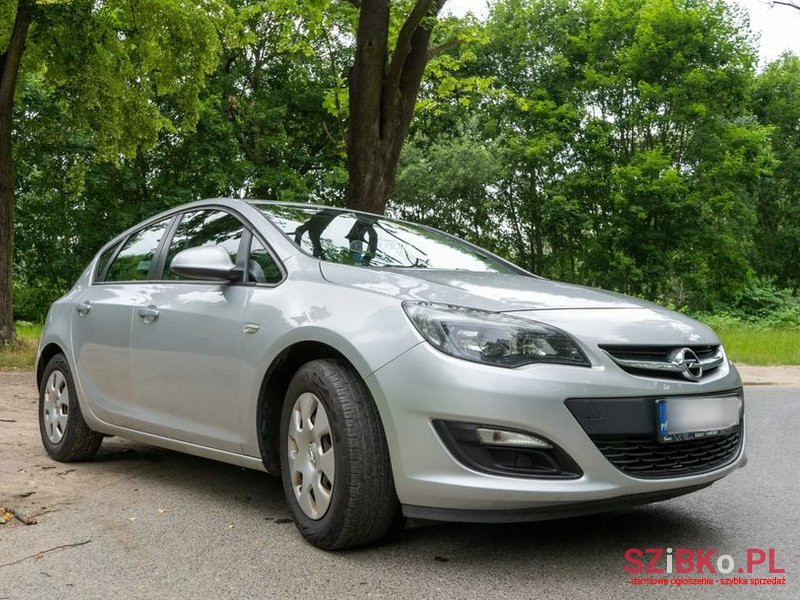2013' Opel Astra Iv 1.7 Cdti Enjoy photo #1