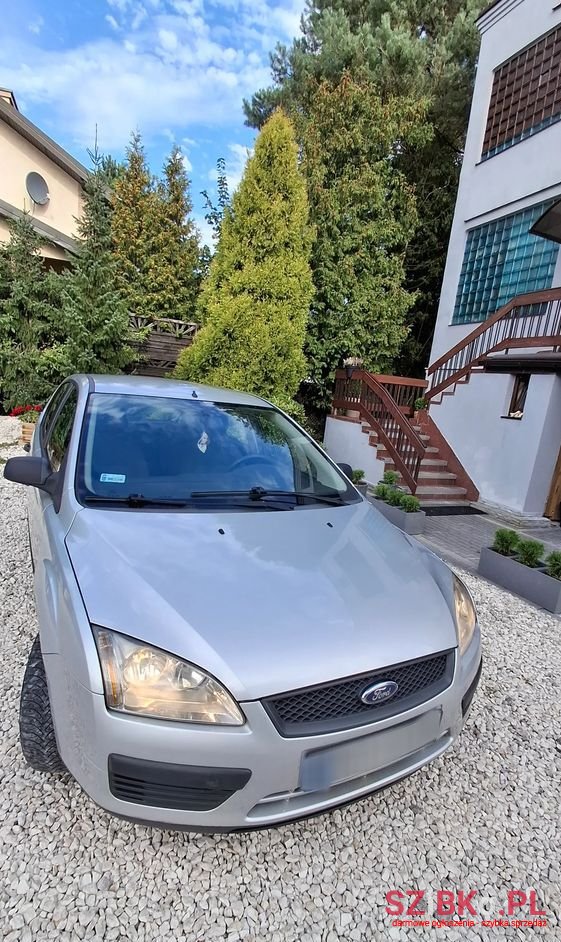2007' Ford Focus 1.4 Ambiente photo #2