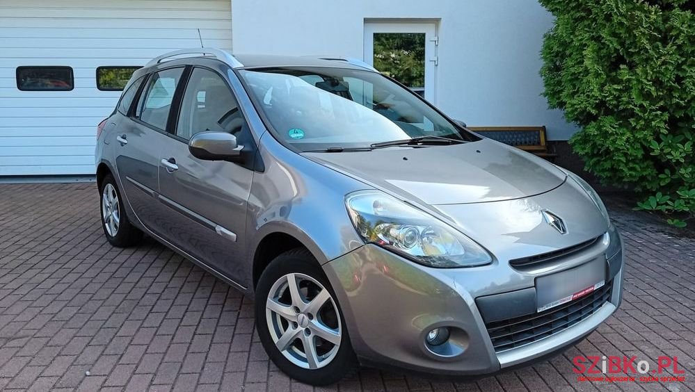 2009' Renault Clio 1.2 Tce Expression photo #1