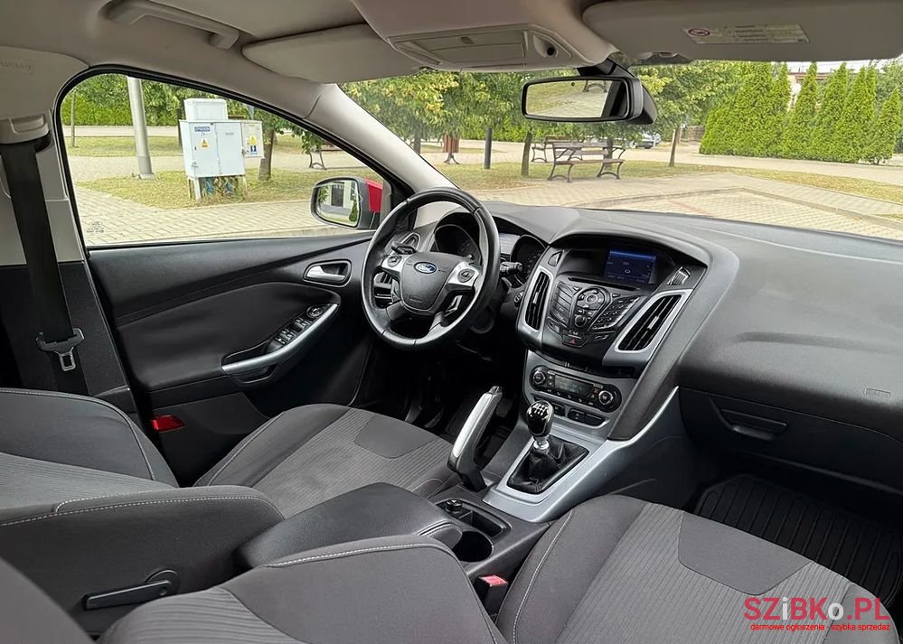 2011' Ford Focus 1.6 Ecoboost photo #3