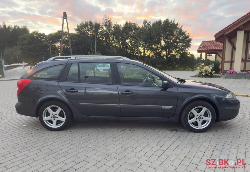 2007' Renault Laguna 2.0 Emotion photo #4