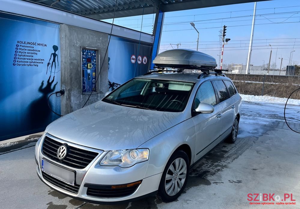 2007' Volkswagen Passat photo #2