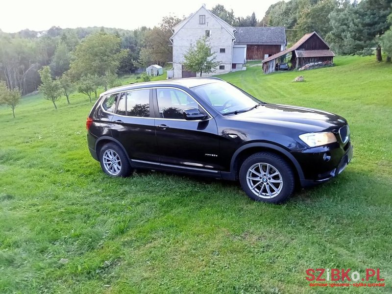 2011' BMW X3 Xdrive20D photo #2