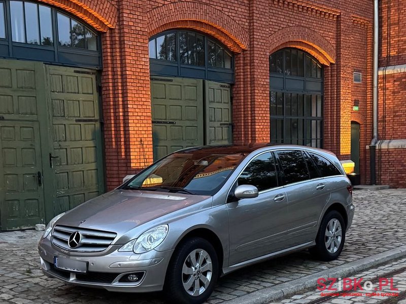 2006' Mercedes-Benz R-Class photo #1
