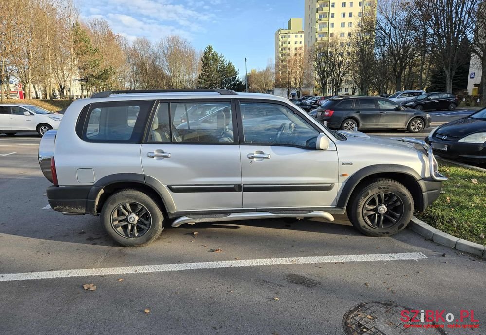 2005' Suzuki Grand Vitara 2.0 Hdi photo #5
