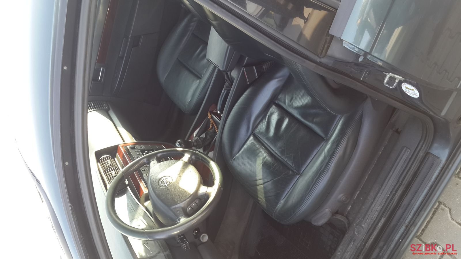 2002' Opel Omega photo #3