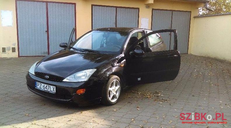 1999' Ford Focus photo #1