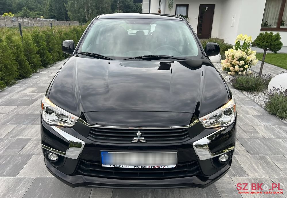 2017' Mitsubishi ASX photo #5