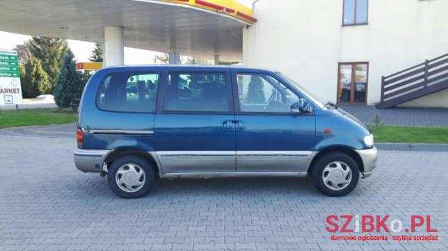 1998' Nissan Serena photo #1