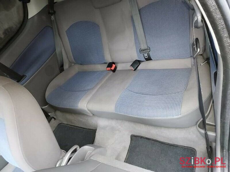 2001' Peugeot 206 photo #6