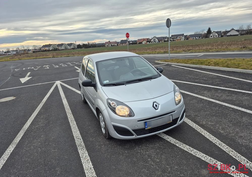 2010' Renault Twingo 1.2 16V Wind photo #2