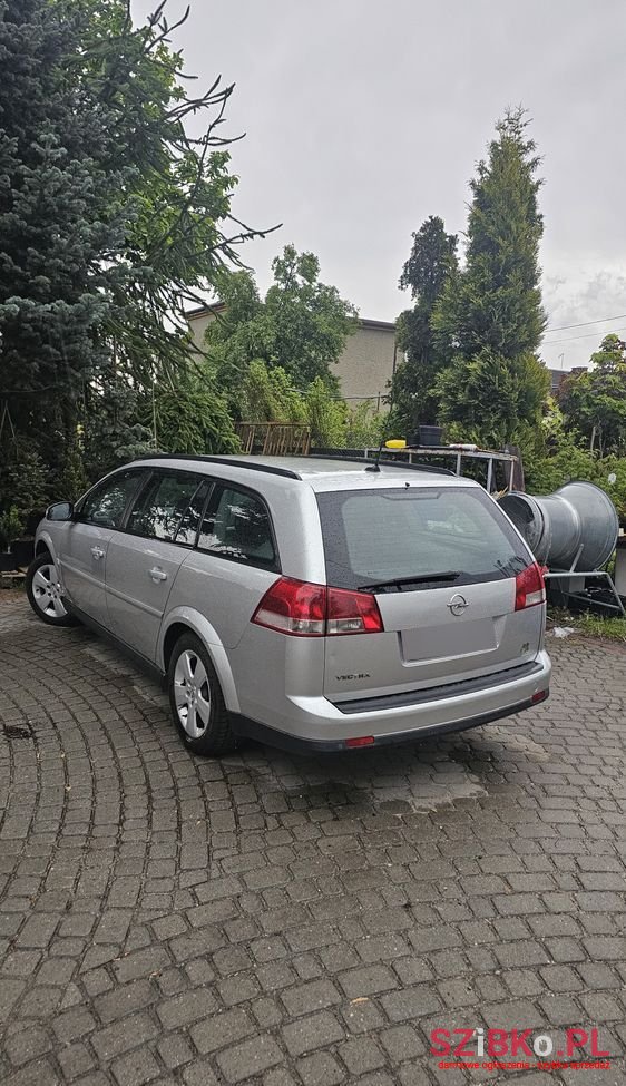 2004' Opel Vectra 2.2 Comfort photo #3