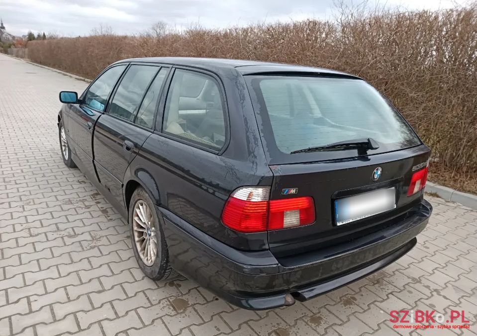 2002' BMW 5 Series photo #5