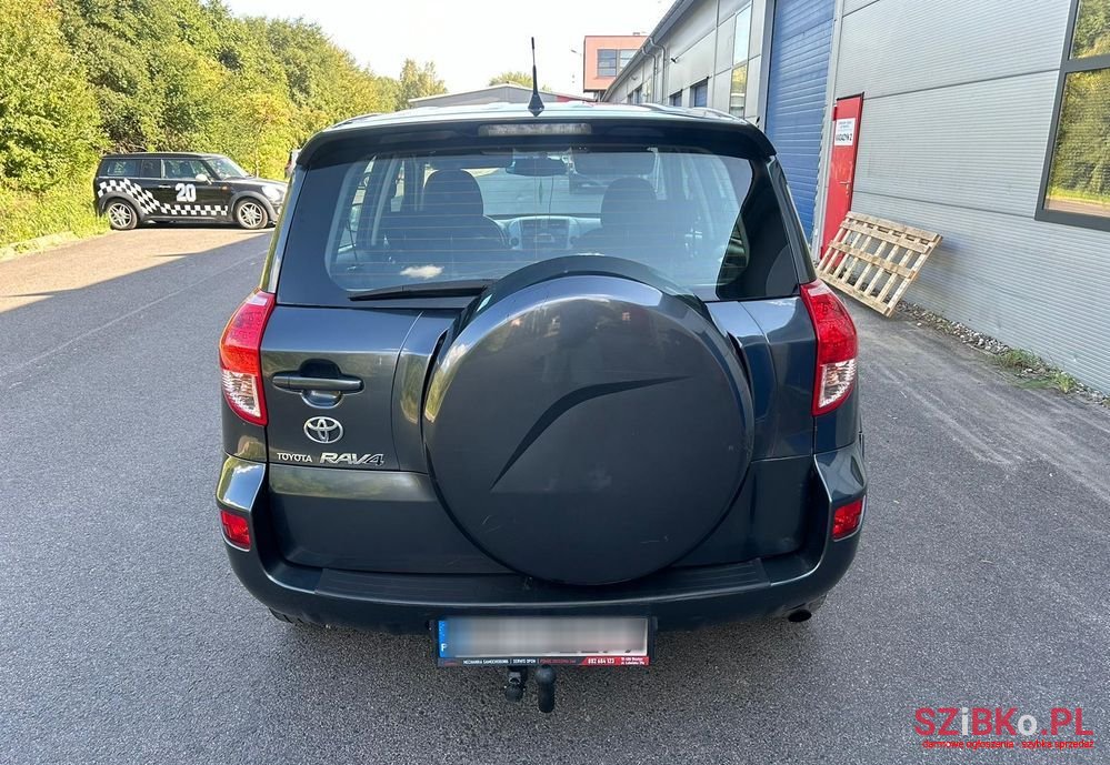 2006' Toyota RAV4 photo #5