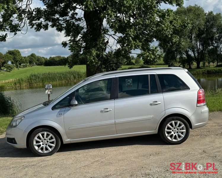 2005' Opel Zafira 1.8 16V Elegance photo #4