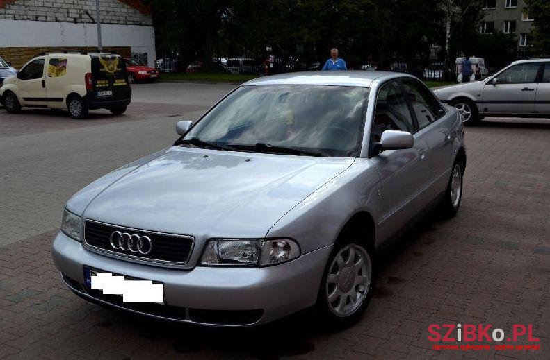1995' Audi A4 photo #2