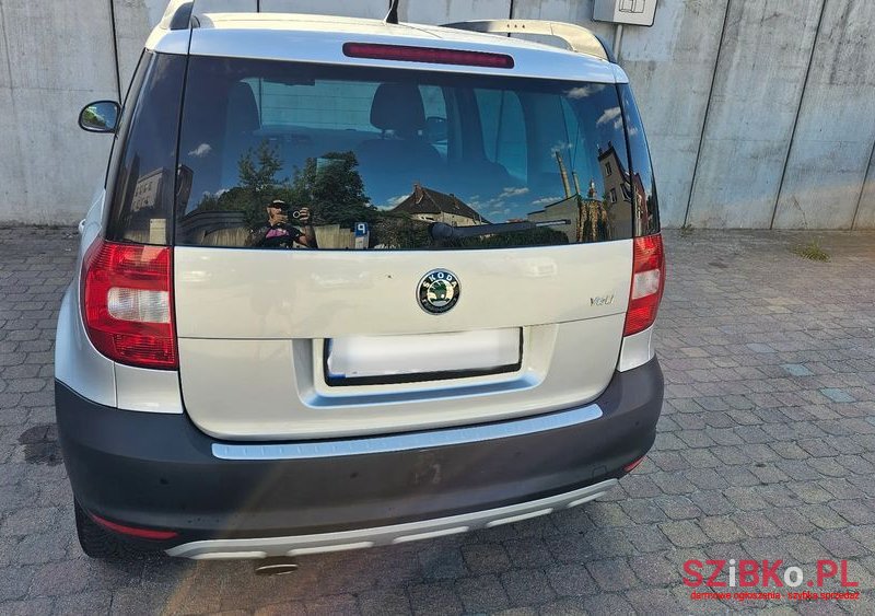 2011' Skoda Yeti 1.2 Tsi photo #6