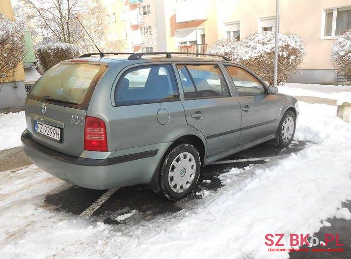 2003' Skoda Octavia photo #1