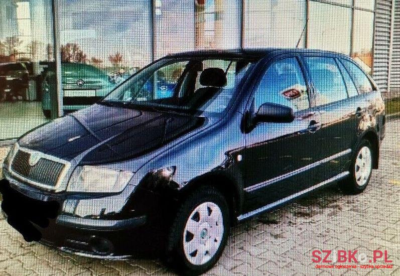 2006' Skoda Fabia photo #1