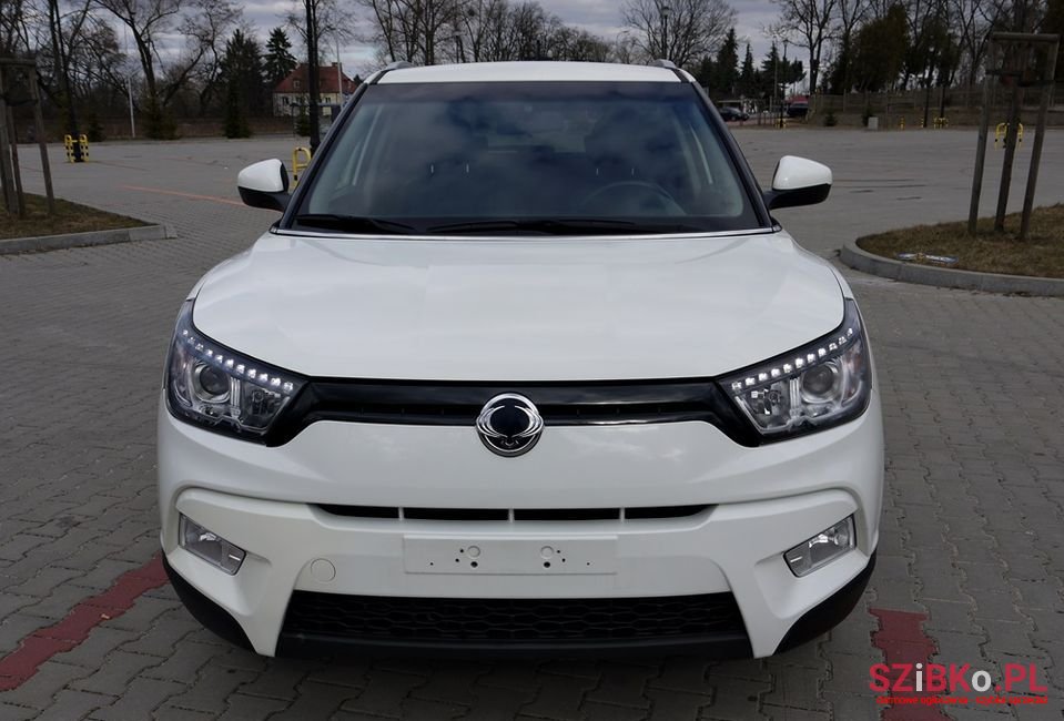 2017' SsangYong Tivoli photo #3