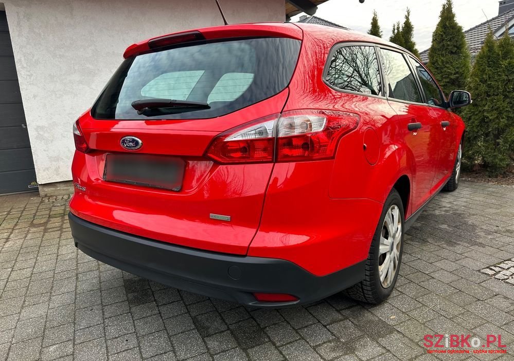 2013' Ford Focus photo #6