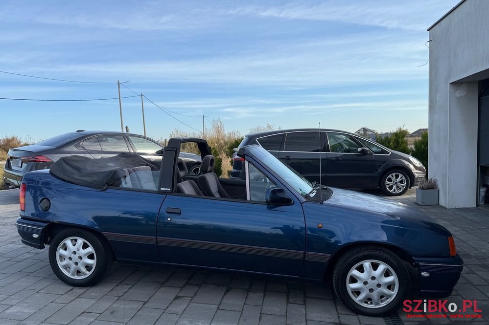 1992' Opel Kadett photo #6