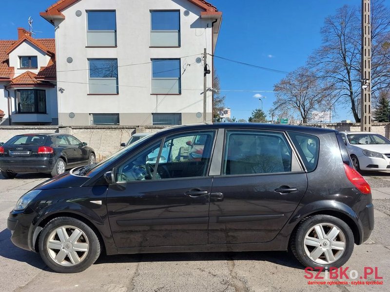 2008' Renault Scenic photo #3