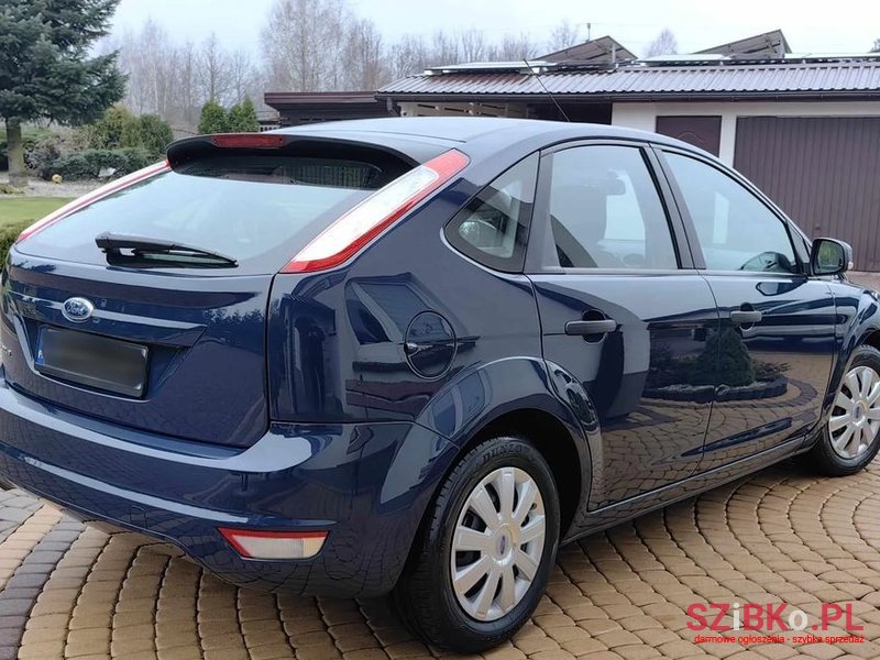 2008' Ford Focus 1.6 Trend photo #4