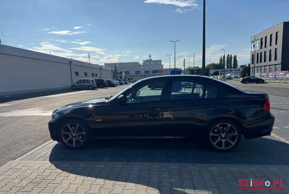 2008' BMW 3 Series 316I photo #1