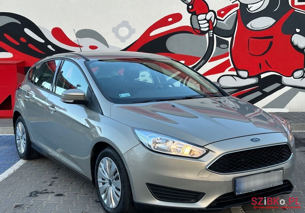 2015' Ford Focus photo #5