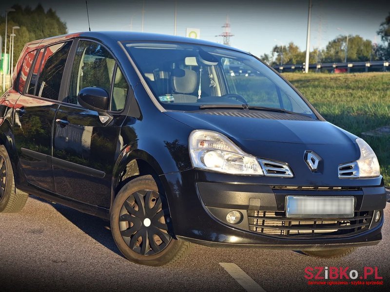 2008' Renault Modus photo #1