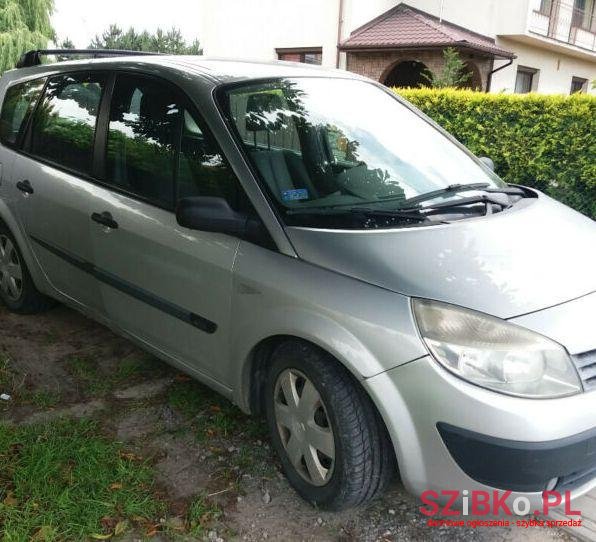 2005' Renault Scenic photo #1