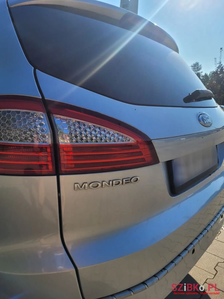 2009' Ford Mondeo photo #5