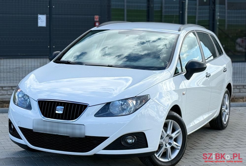 2011' SEAT Ibiza 1.4 16V Reference photo #2