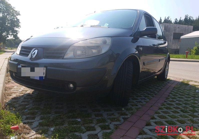 2005' Renault Scenic photo #1