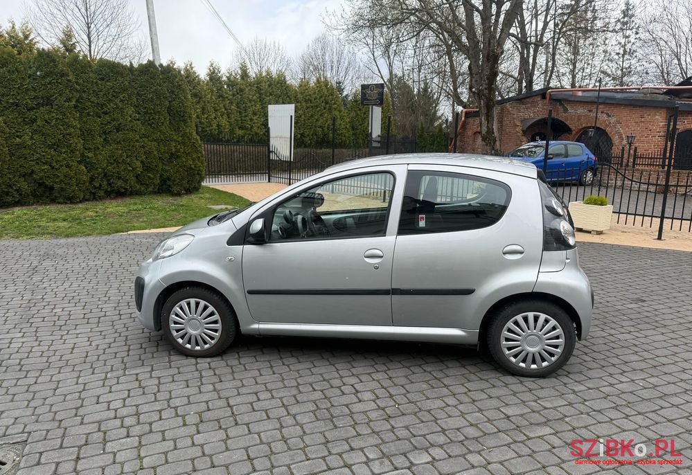 2012' Citroen C1 1.0 Advance photo #6