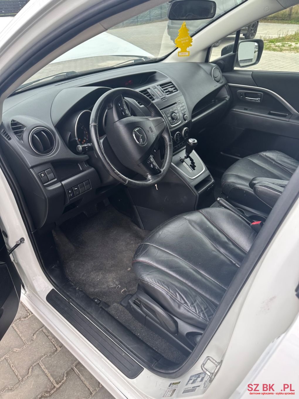 2014' Mazda 5 photo #6