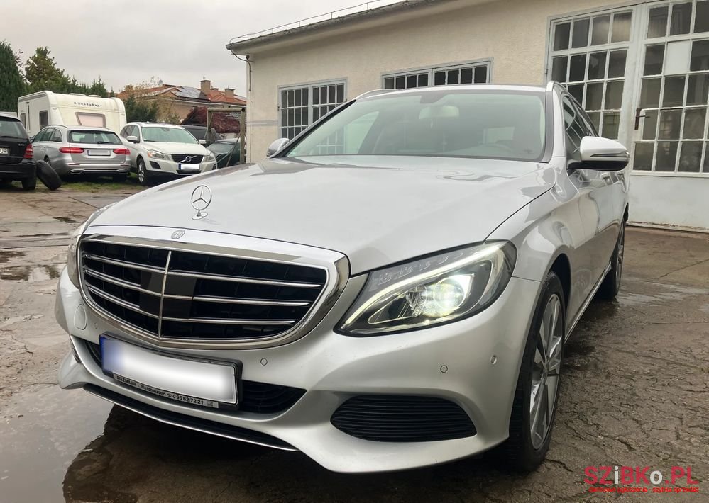 2017' Mercedes-Benz C-Class photo #1
